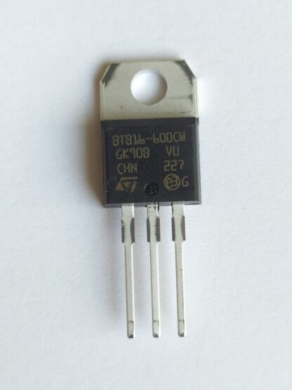 Triac BTB16-600CW